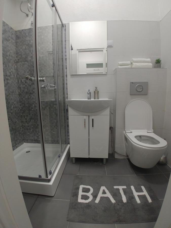 Apartments Sari ซาราเยโว ภายนอก รูปภาพ